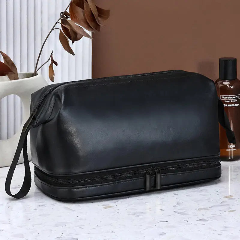 The Grand Hanging Dopp Kit