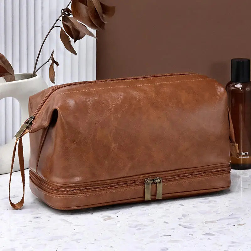 The Grand Hanging Dopp Kit